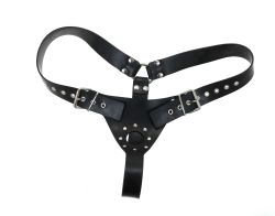 Re-Kinked - Thick Rubber Strap-On Harness