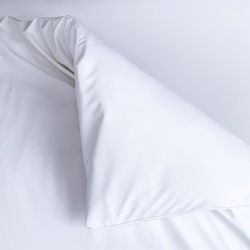 Sheets of San Francisco Fluidproof Duvet Cover White (UK Double)
